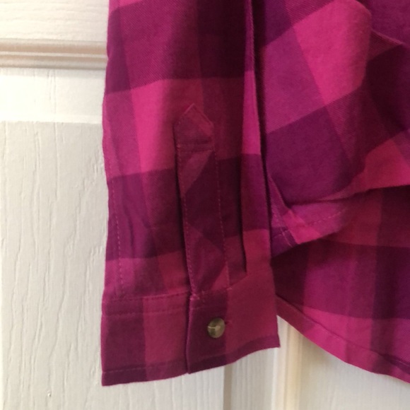 Lands’ End Girls Tie Front Flannel Shirt. Medium (8). NWT. Plum buffalo check. - Picture 5 of 9